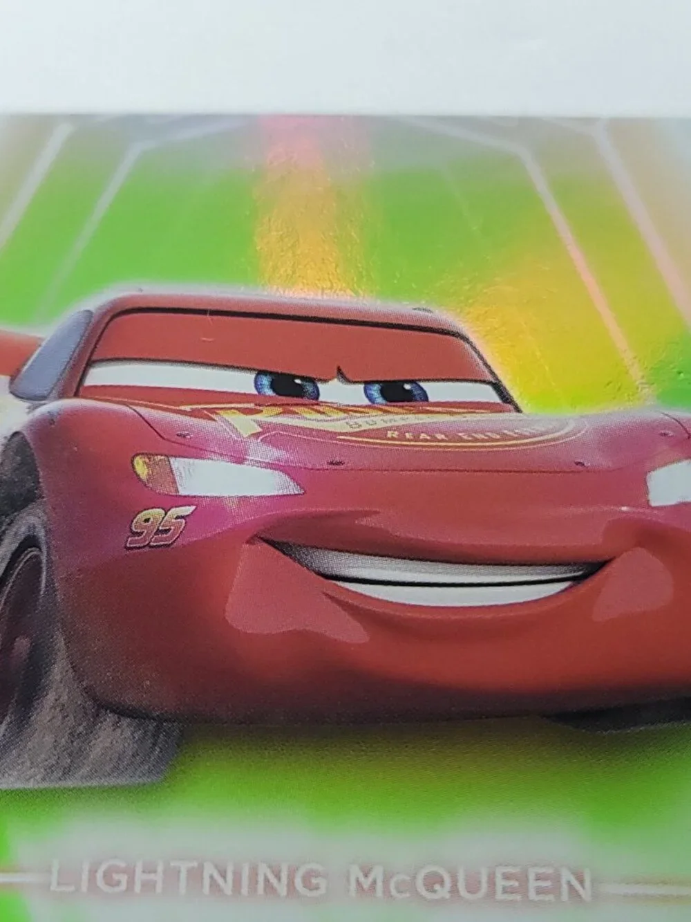 Lightning Mcqueen Topps 2026 Disney Neon Holo Parallel Refractor Limited 064/199 - Picture 3 of 4